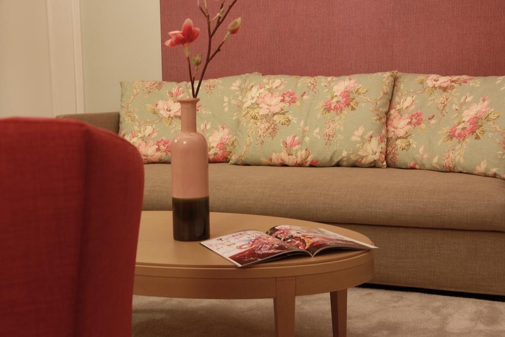 Mr.& Mrs. President Apartment แอร์ฟวร์ท ภายนอก รูปภาพ